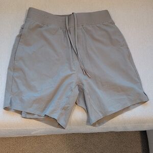 Centric Workout Shorts - Light Khaki